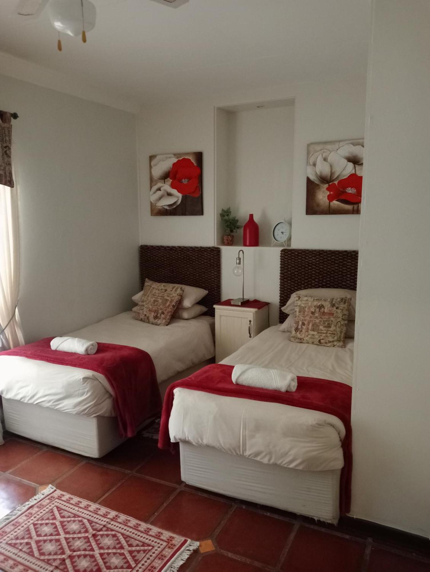 A Cherry Lane Self Catering And B&B Блоемфонтейн Екстериор снимка