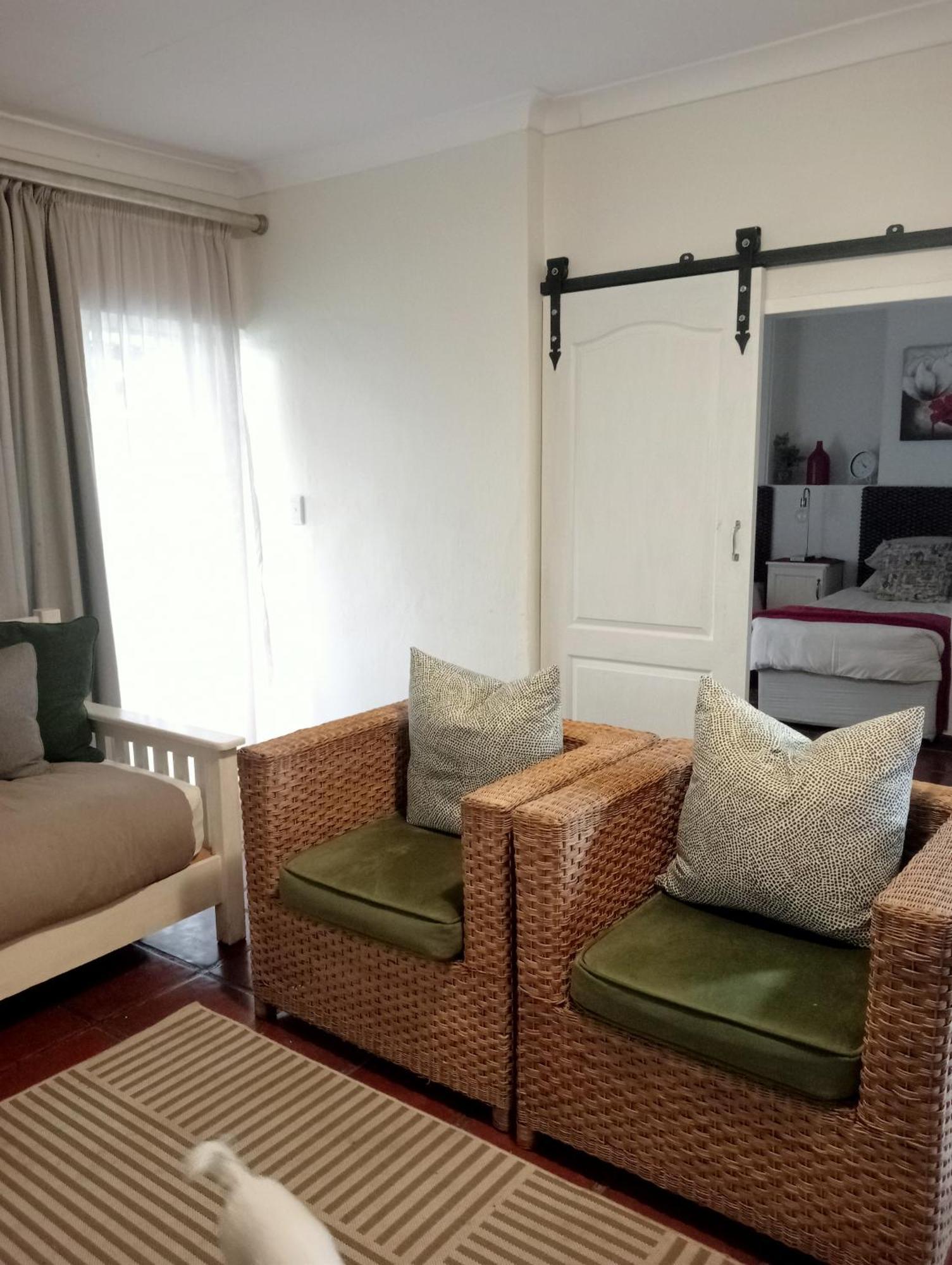 A Cherry Lane Self Catering And B&B Блоемфонтейн Екстериор снимка