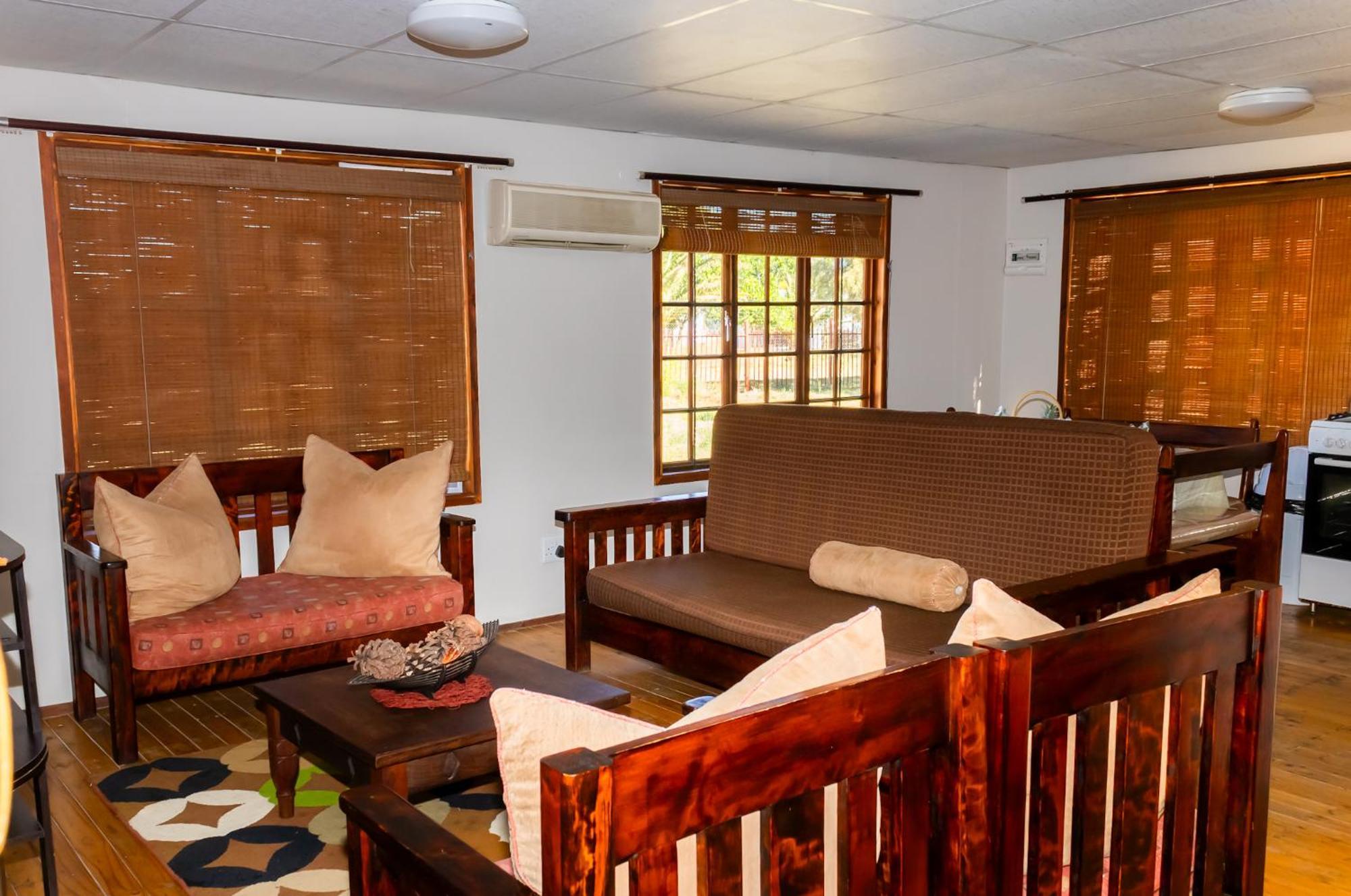A Cherry Lane Self Catering And B&B Блоемфонтейн Екстериор снимка