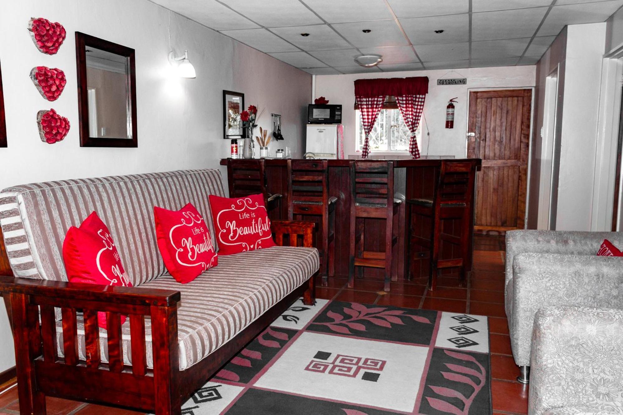 A Cherry Lane Self Catering And B&B Блоемфонтейн Екстериор снимка