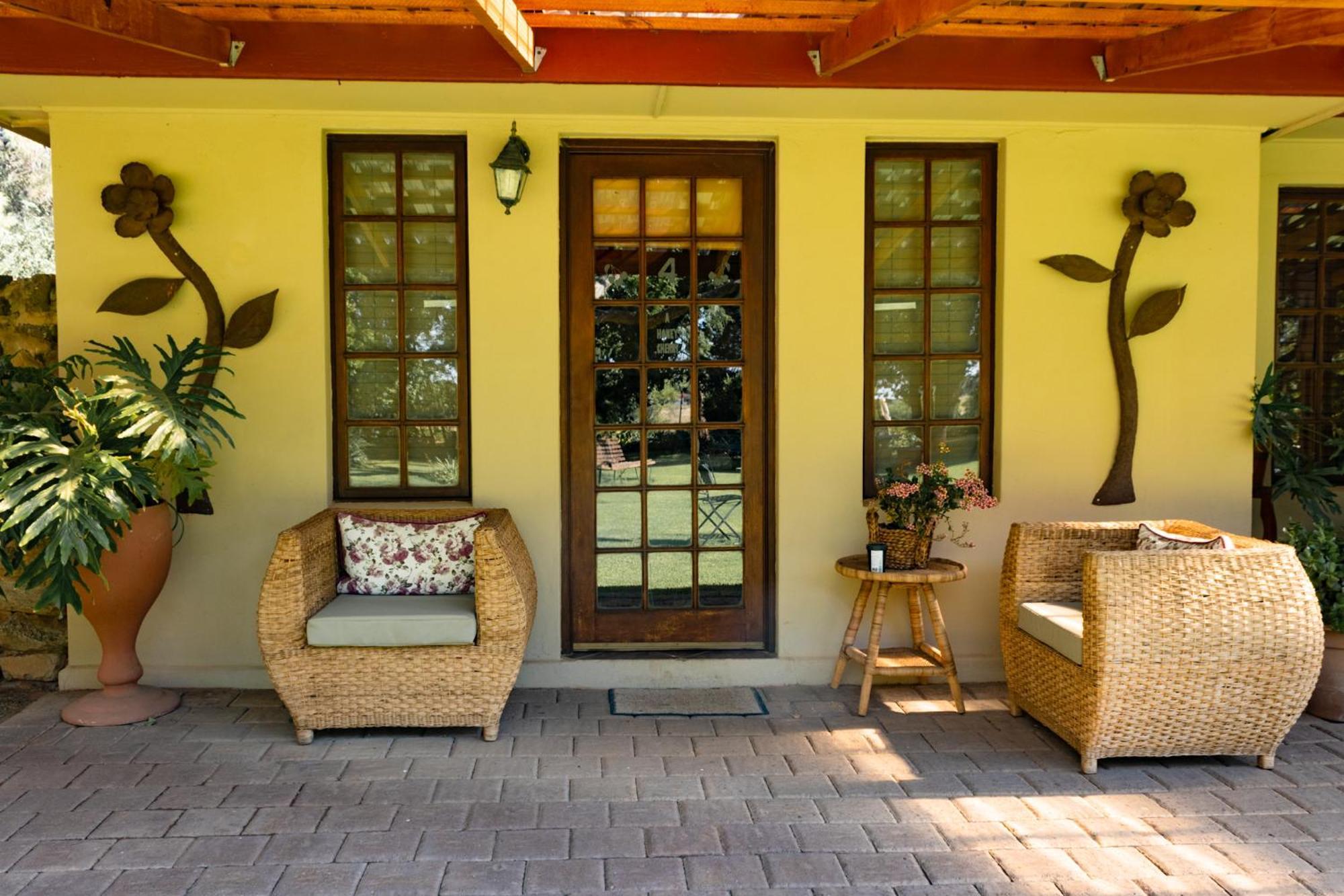 A Cherry Lane Self Catering And B&B Блоемфонтейн Екстериор снимка